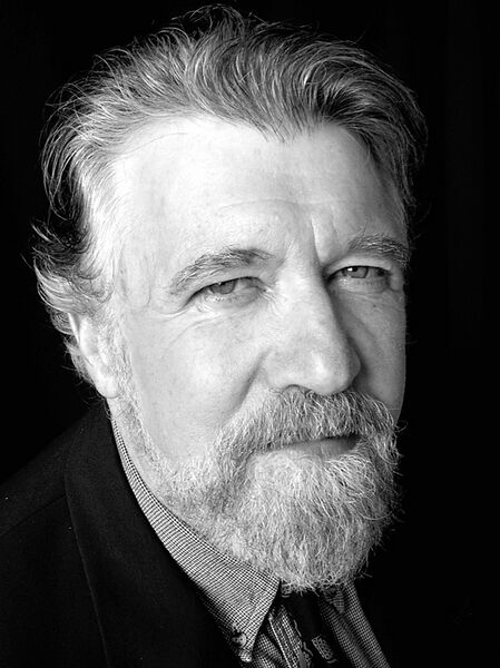 Fichier:Walter bowart.jpg