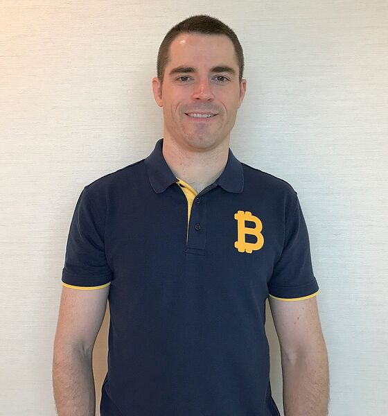 Fichier:Roger Ver.jpg