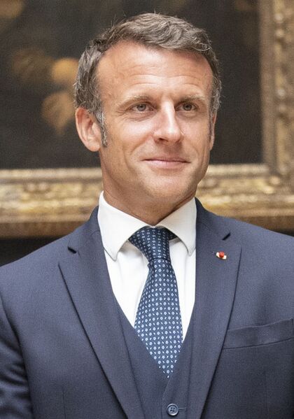 Fichier:Emmanuel Macron en 2023.jpg